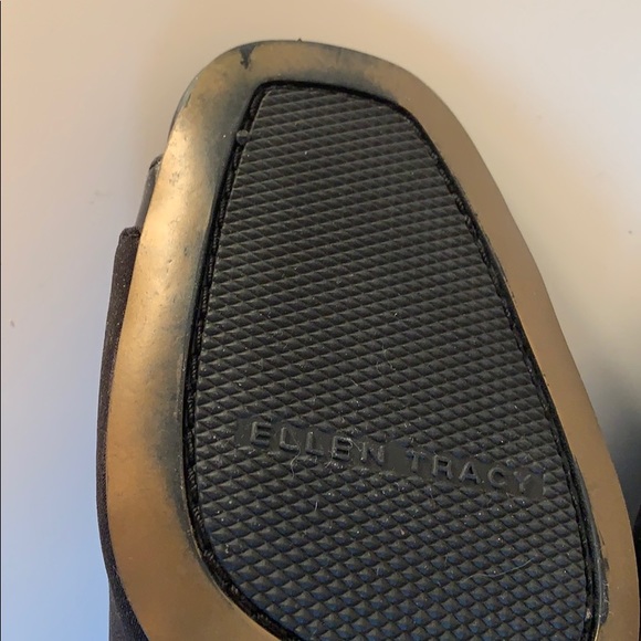 Ellen Tracy patent leather with suede-y fabric - Picture 5 of 5